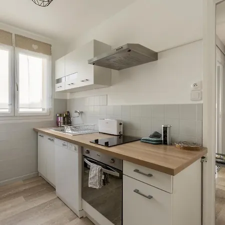 Lacolline-Ponthebert,Com - Appartement Entier Renove -Grand Parking Gratuit, Tout Equipe, Confortable, Netflix Et Amazon Prime Gratuits Et Illimites, Matelas Emma, Lave Linge, Vue Sur La Vallee, Rdc Exterior photo