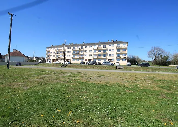 Lacolline-Ponthebert,Com - Appartement Entier Renove -Grand Parking Gratuit, Tout Equipe, Confortable, Netflix Et Amazon Prime Gratuits Et Illimites, Matelas Emma, Lave Linge, Vue Sur La Vallee, Rdc