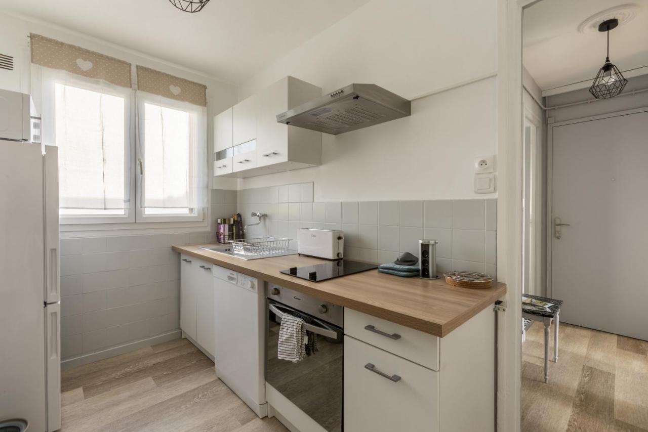 Valley View Retreat: Fully Renovated With Free Parking And Streaming Apartment Pont-Hebert