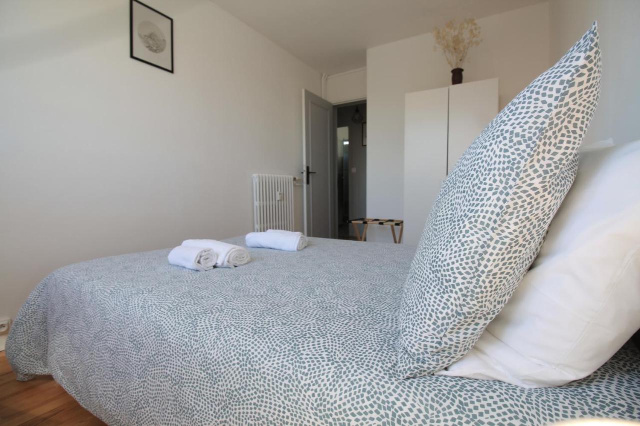Valley View Retreat: Fully Renovated With Free Parking And Streaming Apartment *