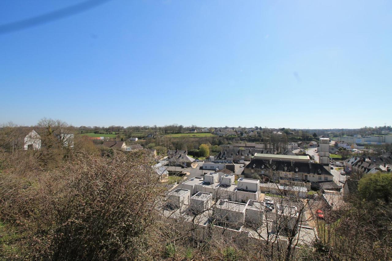 Valley View Retreat: Fully Renovated With Free Parking And Streaming